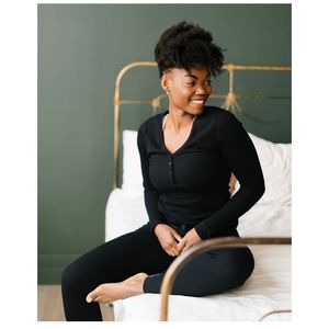 Zyia Black Thermal Set